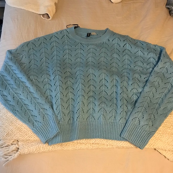 H&M Sweaters - H&M sweater